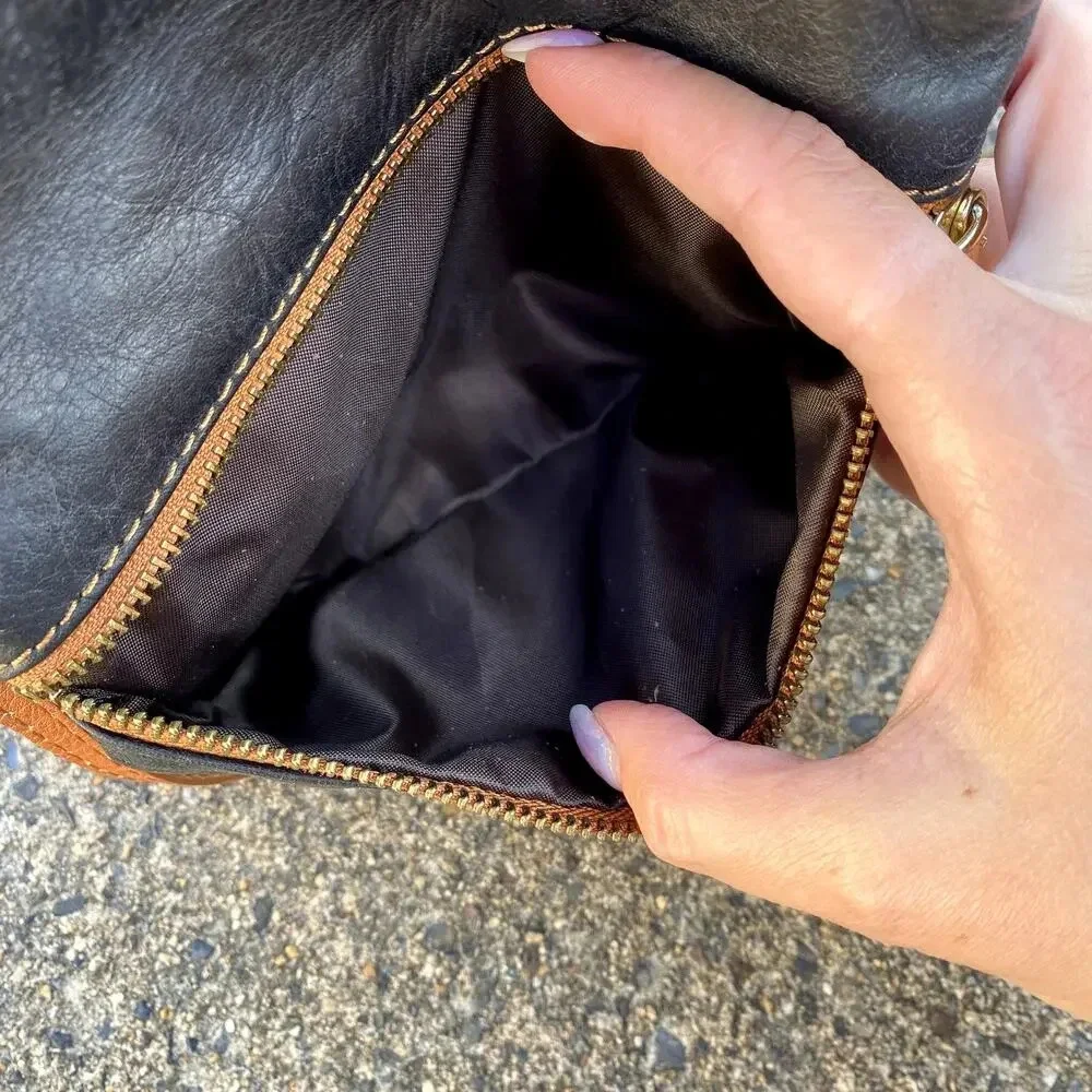 Vera Pelle Italian Leather Black Crossbody Tassel Clutch Bag